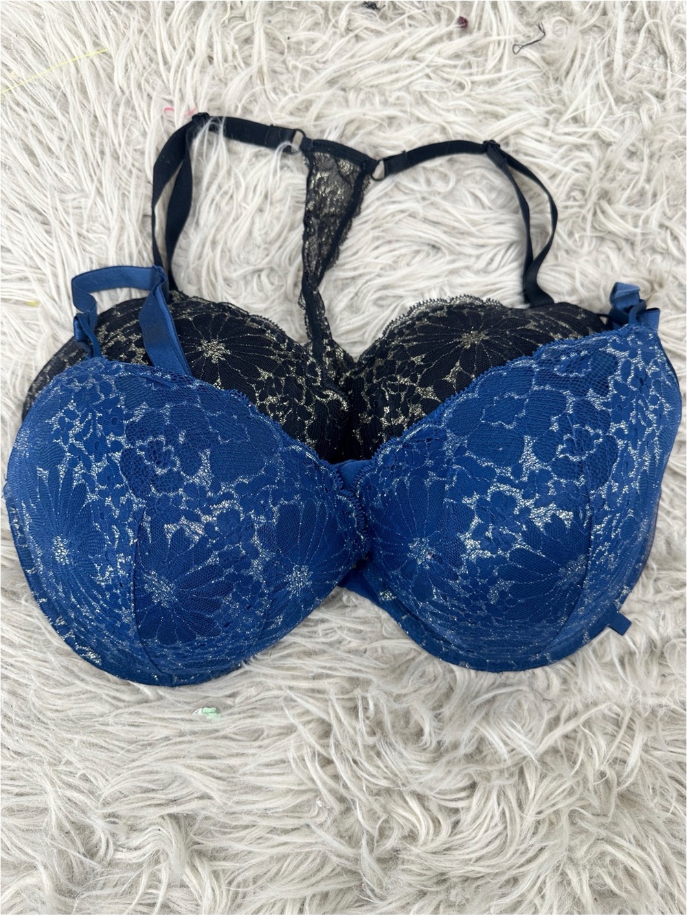 Victoria's Secret 2 Piece Bra Bundle Lot Size 38DD Push Up Lace